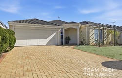 10 Albatross Loop, Bennett Springs, WA 6063