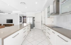 6 Frangipani Court, Norman Gardens, Qld 4701