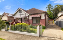 6 Eccles Avenue, Ashfield, NSW 2131