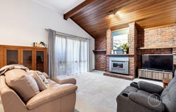4 Rosella Rise, Eltham North, Vic 3095