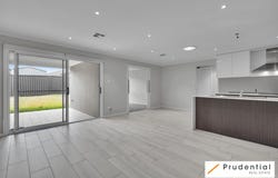 21B Willmington Loop, Oran Park, NSW 2570