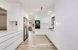 10 Brady Street, Avenell Heights, Qld 4670