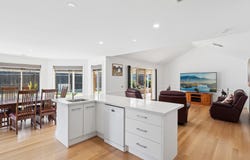 13 Longwood Drive, Mornington, Vic 3931