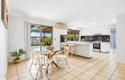 9 McIvor Street, Kearneys Spring, Qld 4350