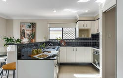 1/30 School Road, Stafford, Qld 4053