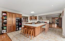 40 Lincoln Road, Croydon, Vic 3136