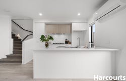 15 Hale Walk, Truganina, Vic 3029