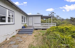 4 Barton Avenue, Triabunna, Tas 7190
