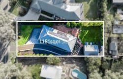4 Carroll Road, Highton, Vic 3216