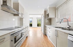 1/6 Johnson Street, Noble Park, Vic 3174