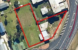 60 Tenterfield Street, Wallangarra, Qld 4383