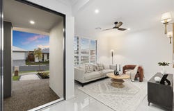 6 Cranberry Street, Greenbank, Qld 4124