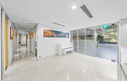 2728 Logan Road, Eight Mile Plains, Qld 4113