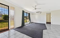 38 Liquidambar St, Glenvale, Qld 4350