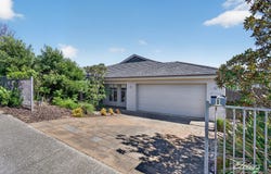 8 Aquamarine Boulevard, Hayborough, SA 5211