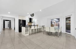 33 Warrawong Circuit, Doreen, Vic 3754