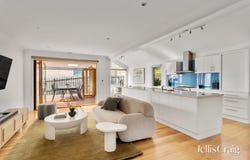 15 Park View Drive, Carnegie, Vic 3163