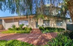 15 Kennington Road, Hope Valley, SA 5090