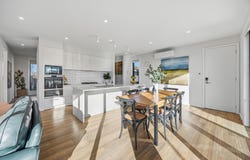 3/1320 Gregory Street, Lake Wendouree, Vic 3350