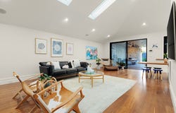 19 Mount View Avenue, Parkdale, Vic 3195