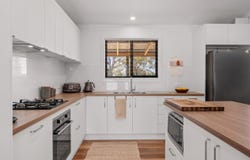 320 High Street, Violet Town, Vic 3669