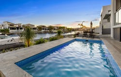 33 Harbourvue Court, Helensvale, Qld 4212