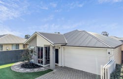 20 Almandine loop, Wellard, WA 6170