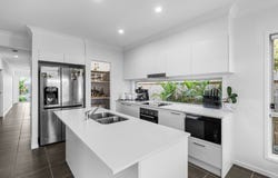 35 Roseleaf Crescent, Palmview, Qld 4553