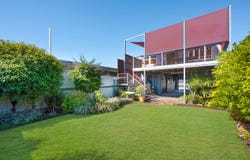 8 Morris Street, West End, Qld 4810