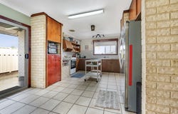 8 Cairncross Street, Beresford, WA 6530