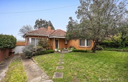 17 York Avenue, Ivanhoe East, Vic 3079