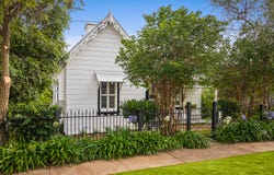 11 Elizabeth Street, Moss Vale, NSW 2577