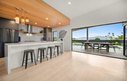 118 McFarlane Drive, Kanimbla, Qld 4870
