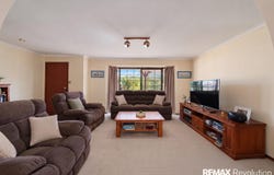 18 Ermington Street, Daisy Hill, Qld 4127