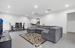 18 Sutil Drive, Clyde North, Vic 3978