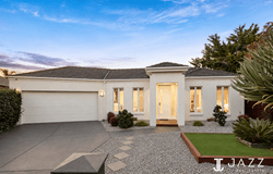 9 WONGA WAY, Point Cook, Vic 3030