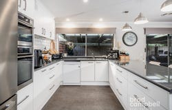 80 Kialla Lakes Drive, Kialla, Vic 3631