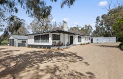 1520 Maroondah Highway, Bonnie Doon, Vic 3720