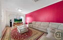 2B Morison Drive, Lurnea, NSW 2170