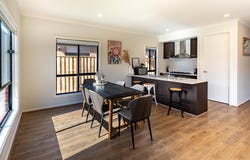 50 Garrard Crescent, Clyde, Vic 3978