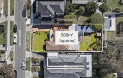 1 Adrian Street, Bentleigh East, Vic 3165