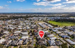 9 Eleanor Way, Millbridge, WA 6232