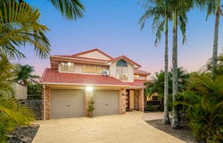 39 Honeysuckle Way, Calamvale, Qld 4116