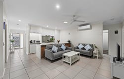 6 Millbrook Circuit, Beerwah, Qld 4519