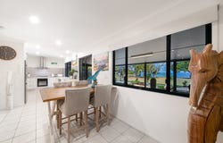 20 Davison Road, Wilson Beach, Qld 4800