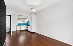 8/52 North Esplanade, Glenelg North, SA 5045