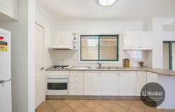 2/17 Lansdowne Street, Merrylands, NSW 2160