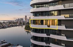 1801/42 Stanhill Drive, Surfers Paradise, Qld 4217