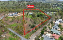 6 Bindarrah Road, Clare, SA 5453