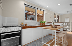3 Nirvana Place, Melton West, Vic 3337